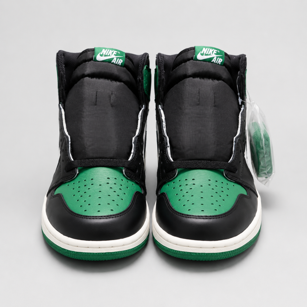 Air Jordan 1 Retro High OG Pine Green Sneakers