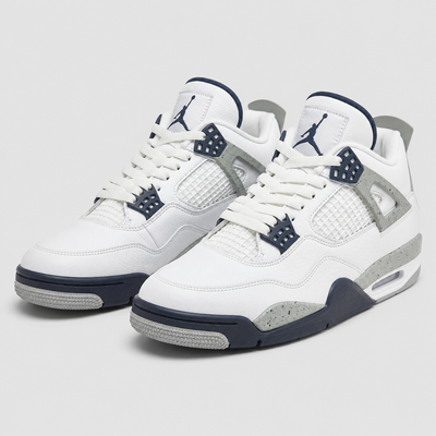Air Jordan 4 Retro Midnight Navy Sneakers