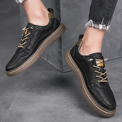 Men’s Low Top Sneakers - Lace-Up Design and Layered Sole