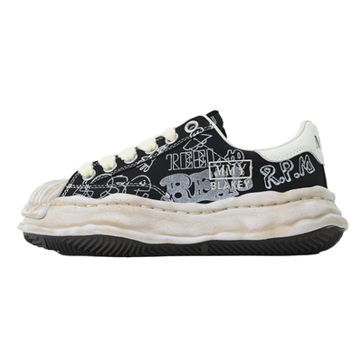 Maison Mihara Yasuhiro Blakey OG Sole Black Graphic Low-Top Sneakers