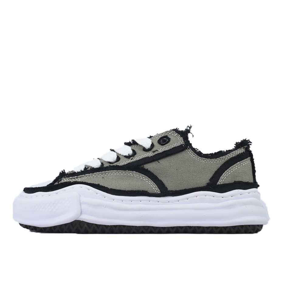 Maison Mihara Yasuhiro Peterson Grey Black Distressed Canvas OG Sole Low-Top Sneakers