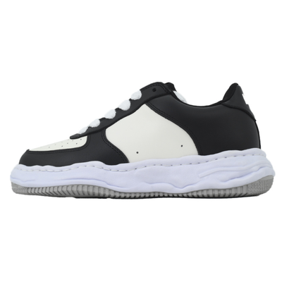 Maison Mihara Yasuhiro Wayne Men's Black White Leather Low-Top Sneakers