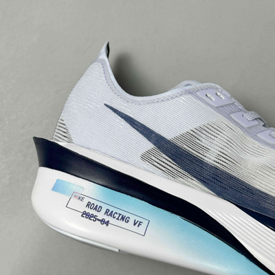 Men’s Nike ZoomX Vaporfly NEXT Road Racing Shoes