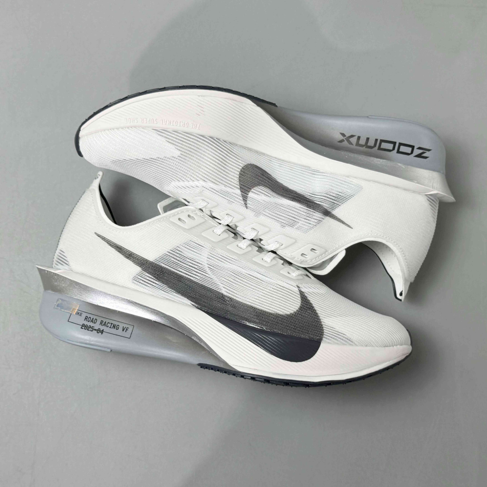 Men’s Nike ZoomX Vaporfly Running Shoes