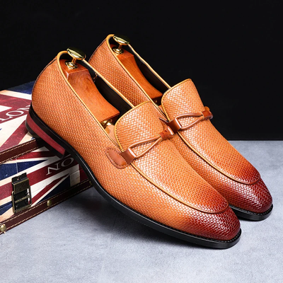 Men’s Lace-Up Oxford Shoes - Rounded Toe and Rubber Outsole
