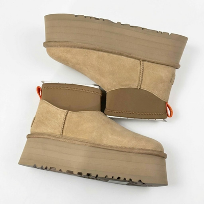 UGG Women's Classic Mini Dipper Beige Platform Boots