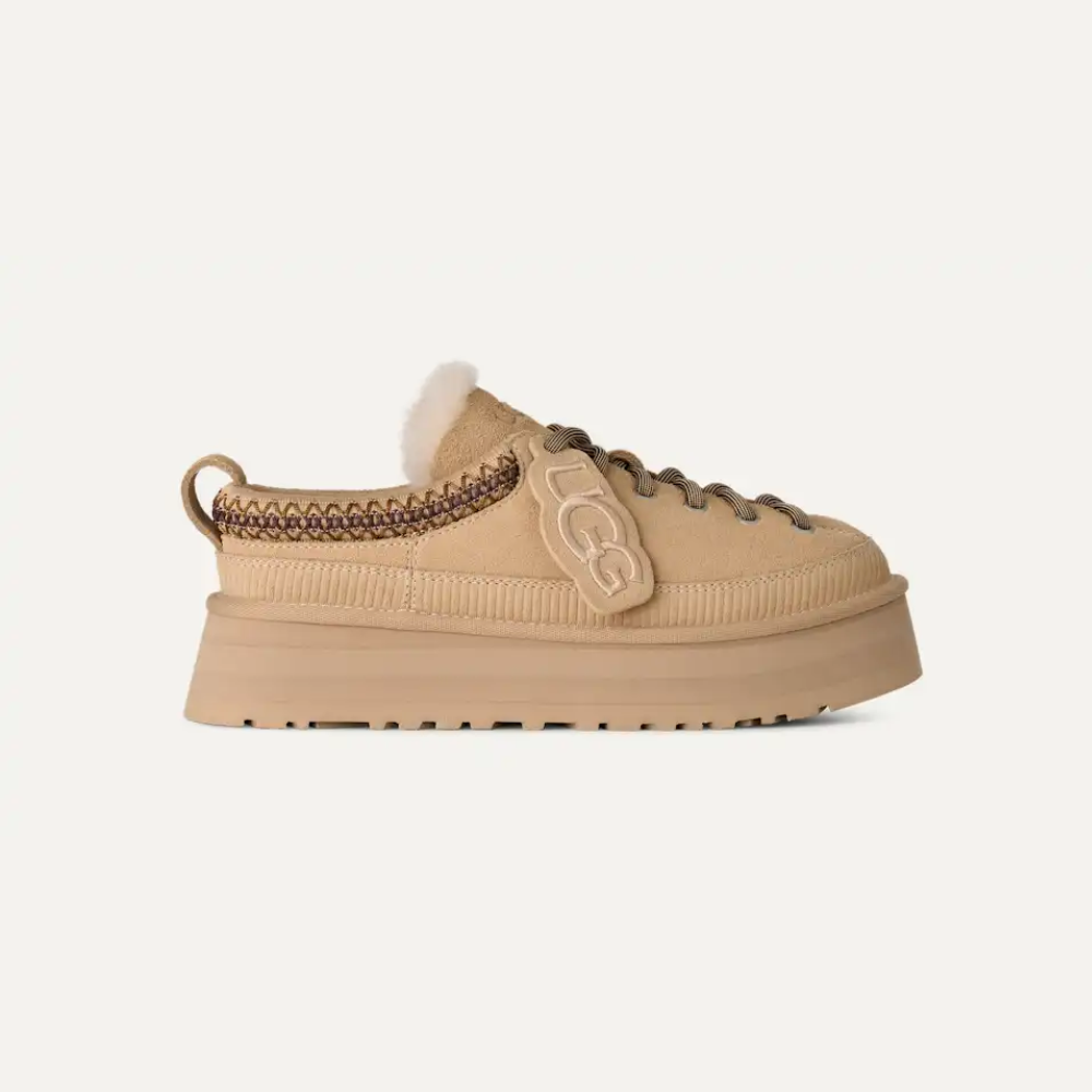UGG Women's Heritage Lace-Up Casual Shoes