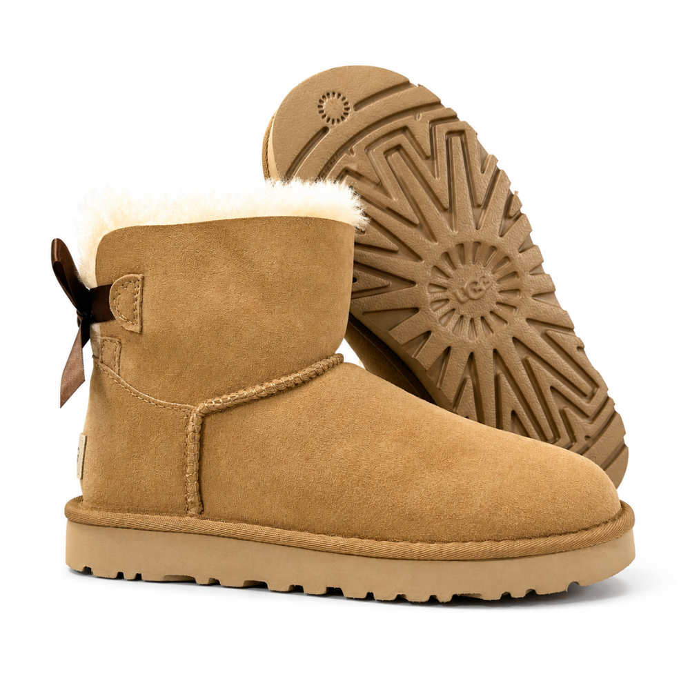 UGG Women's Mini Bailey Bow Ankle Boots