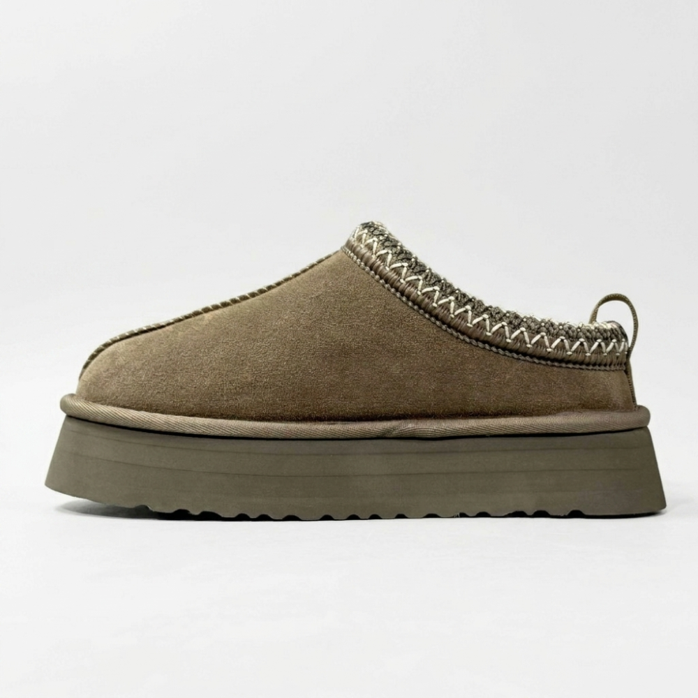 UGG Women's Tazz Platform Slip-On Slippers