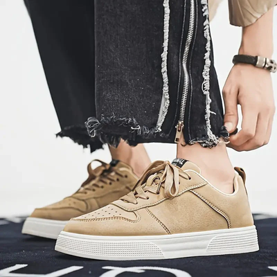 Men’s Low Top Sneakers – Lace-Up Casual Trainers with Tread Sole